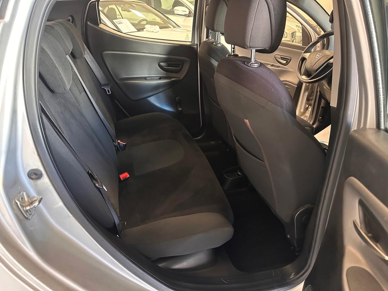 LANCIA YPSILON 1.2 BENZINA