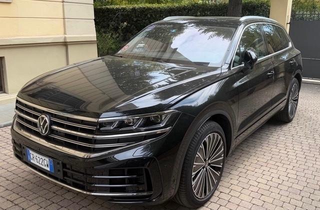 Volkswagen Touareg V6 HYBRID-385 CV-PREZZO UNICO