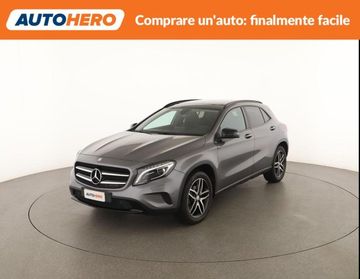 MERCEDES-BENZ GLA 180 Premium