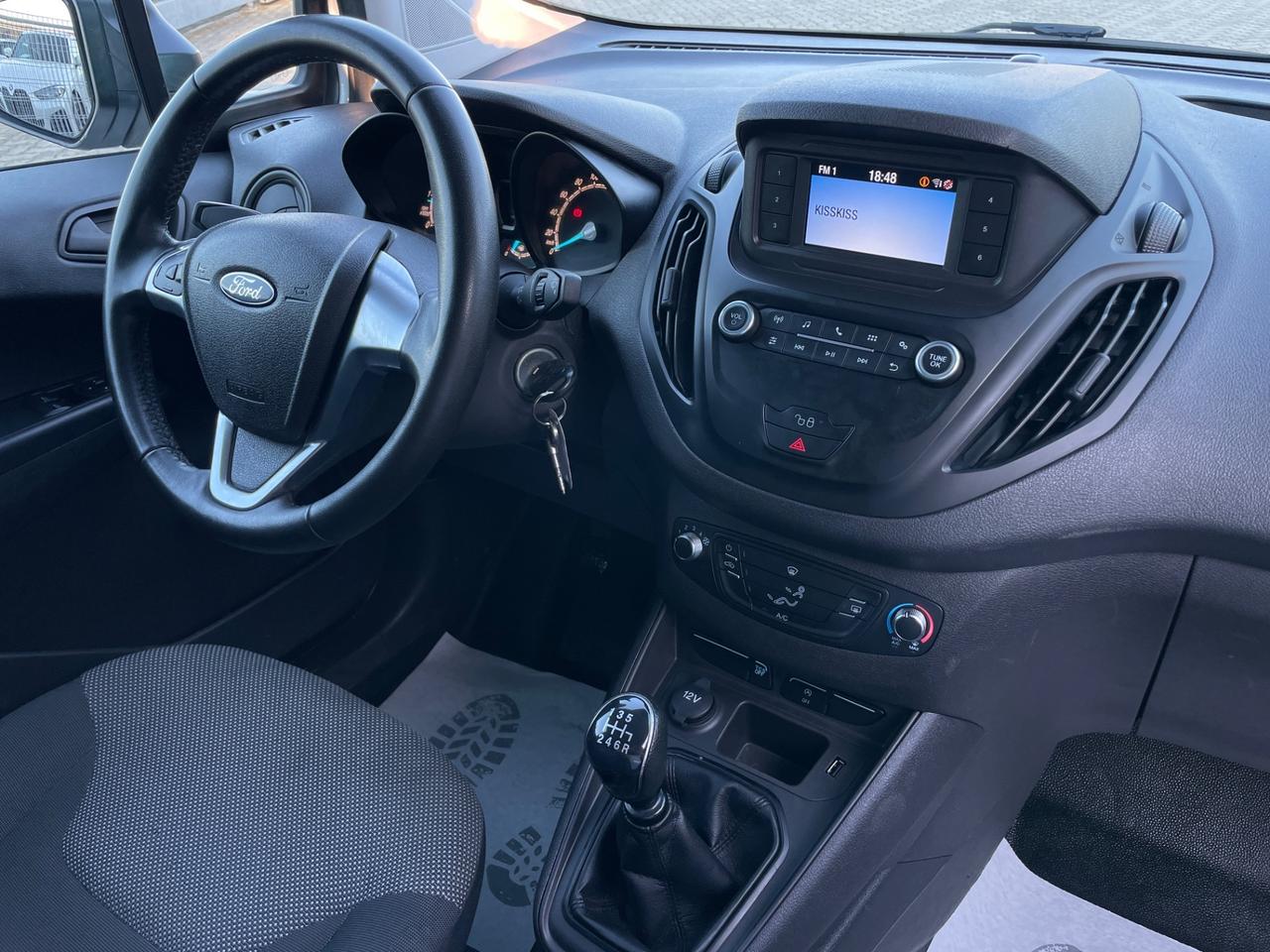 Ford Transit Courier 1.5 TDCi 75CV