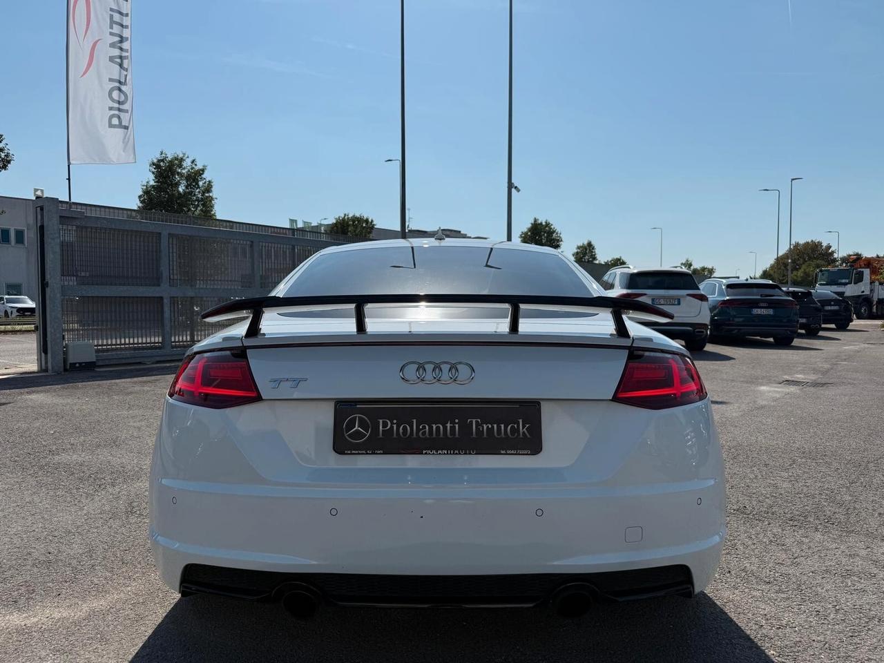 Audi TT Coupé 2.0 TFSI S line