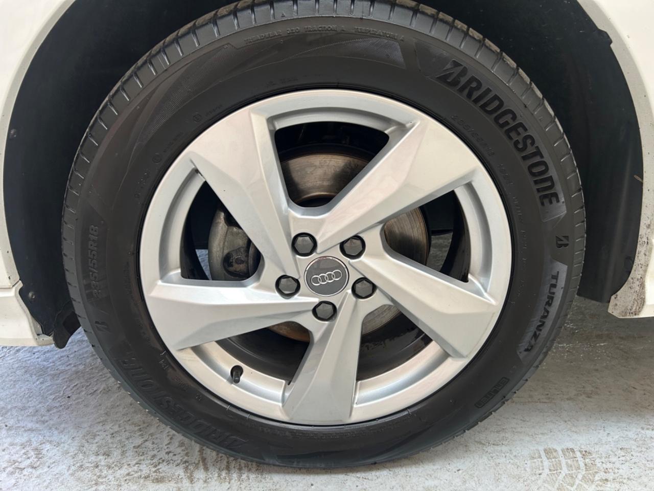 Audi Q3 SPB 35 TDI quattro S line edition