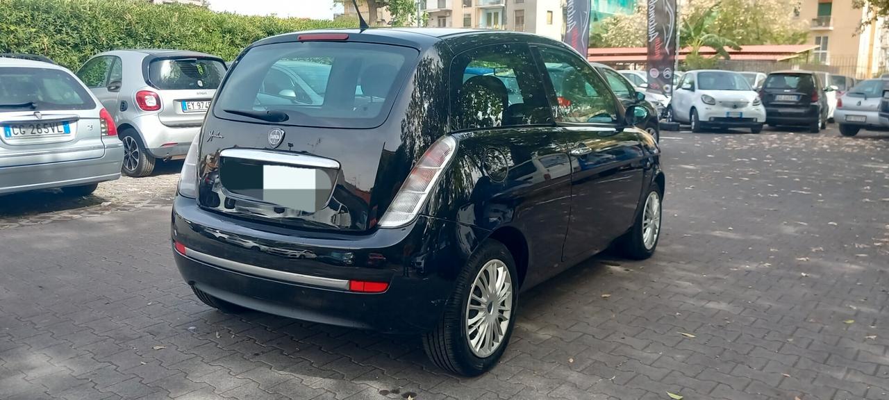 Lancia Ypsilon 1.2 ADATTA PER NEOPATENTATI