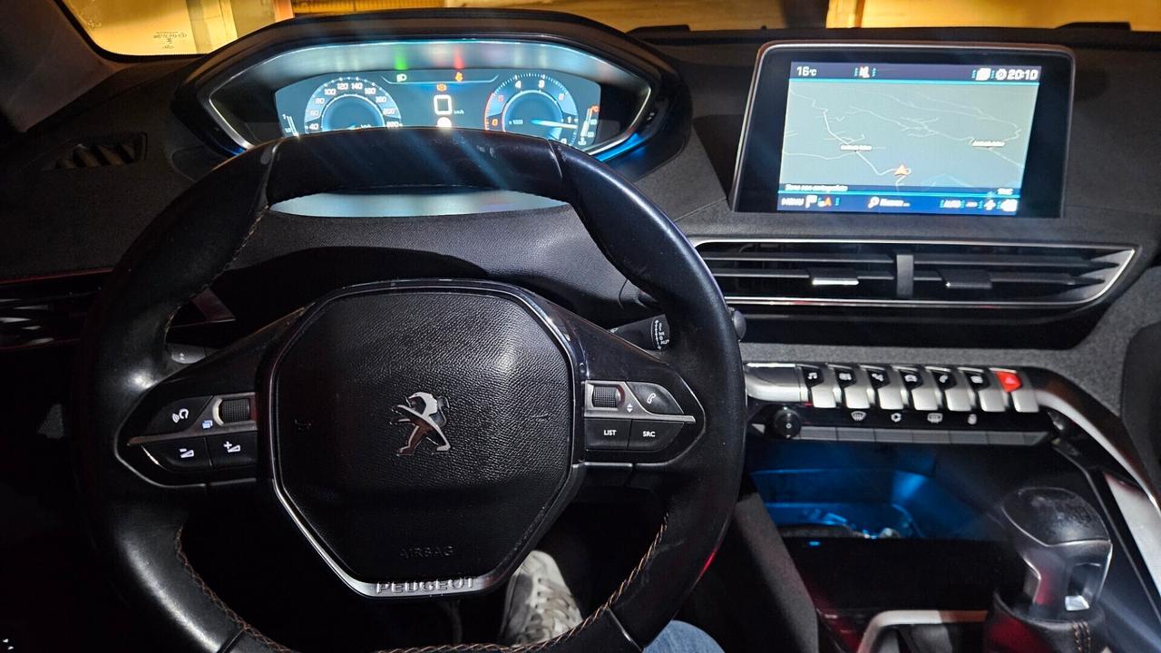 Peugeot 3008 BlueHDi 120 S&S Business