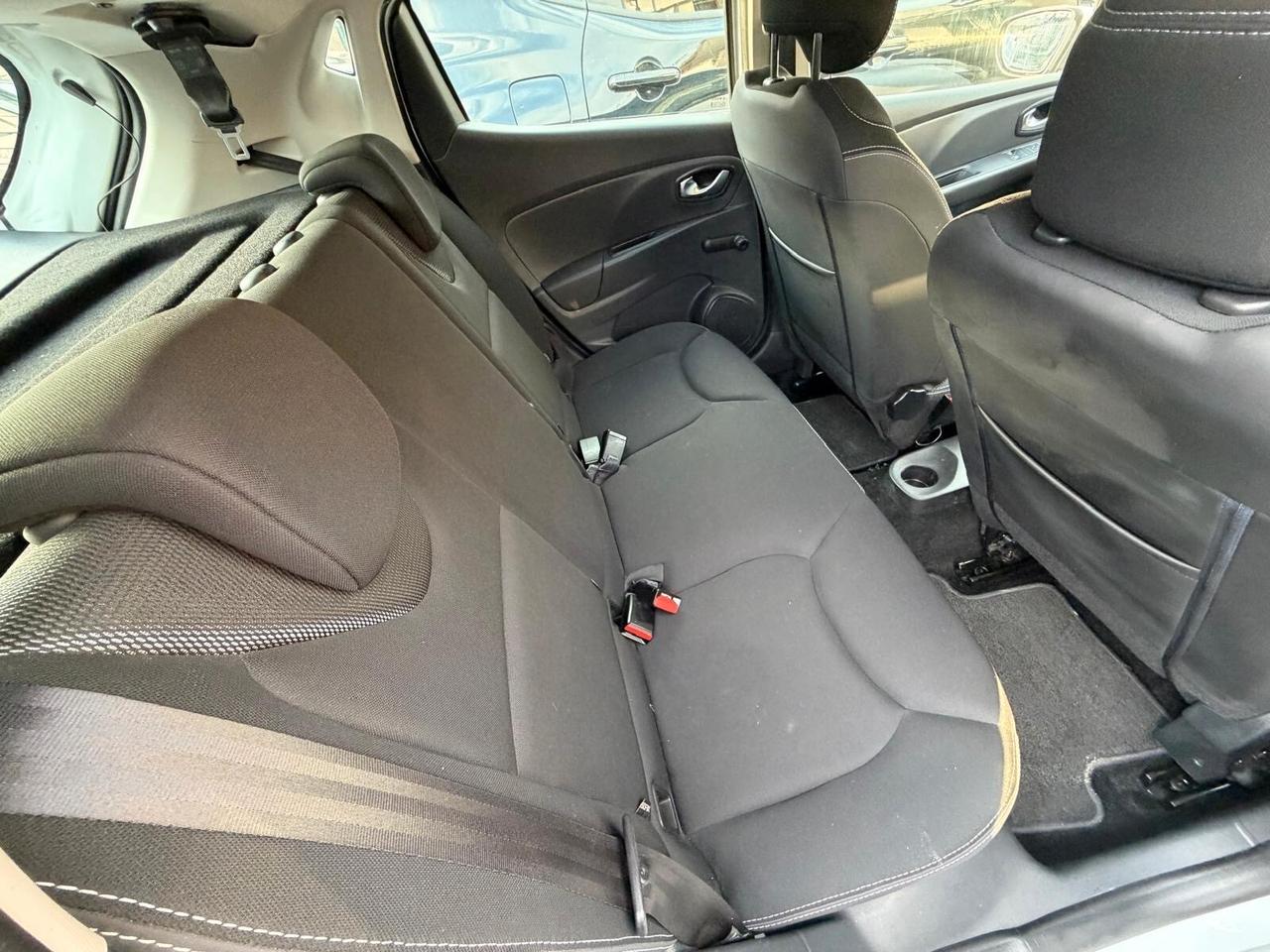 Renault Clio TCe 12V 90 CV GPL 5 porte Moschino Intens