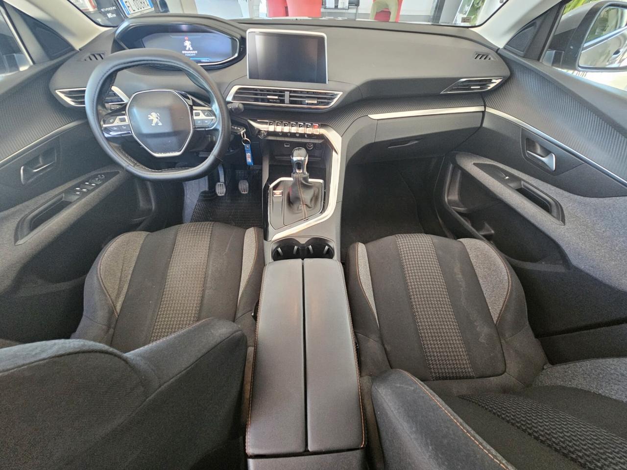 Peugeot 3008 BlueHDi 130 S&S Allure