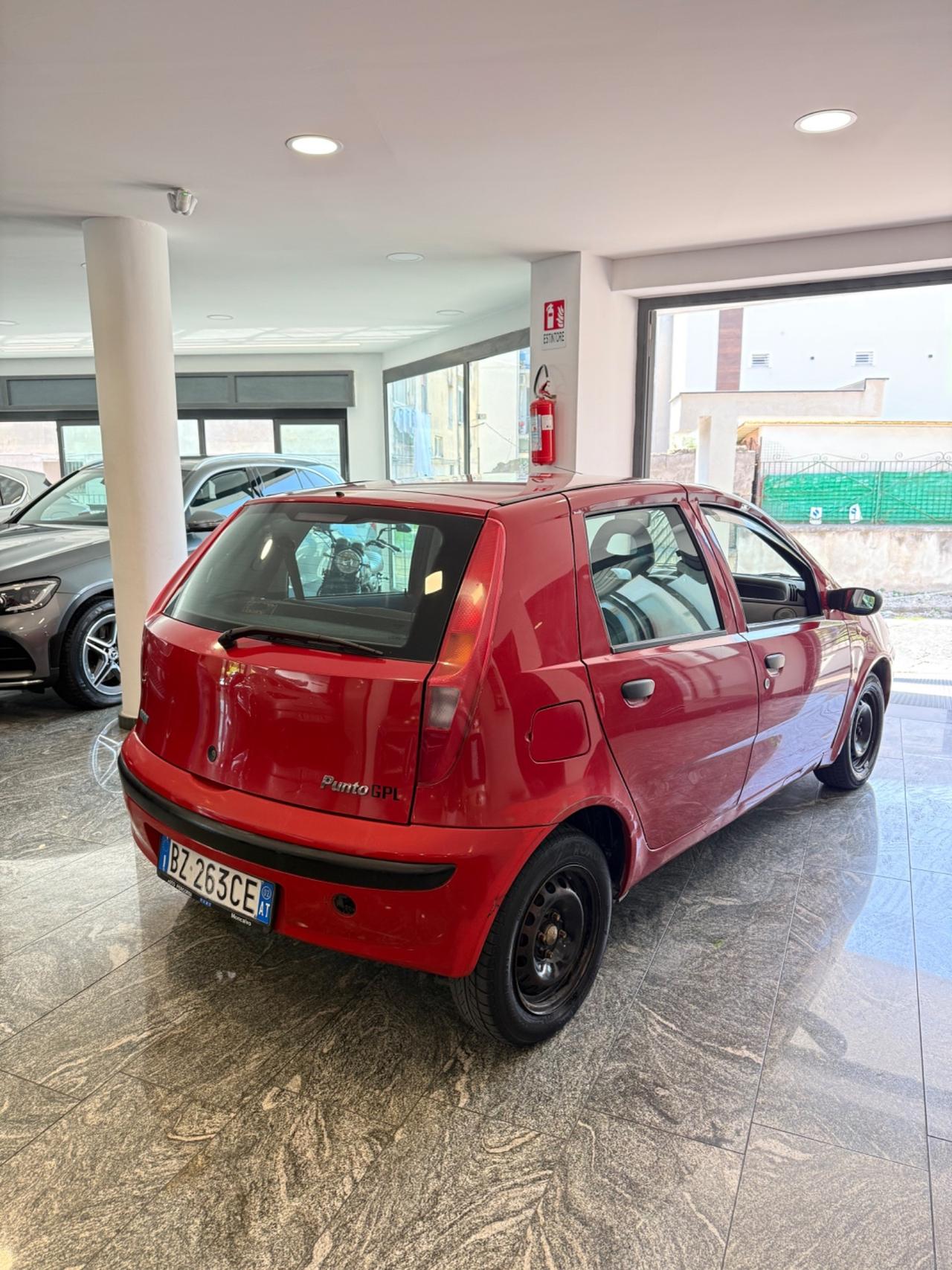 Fiat Punto 1.2i 16V cat 5 porte ELX