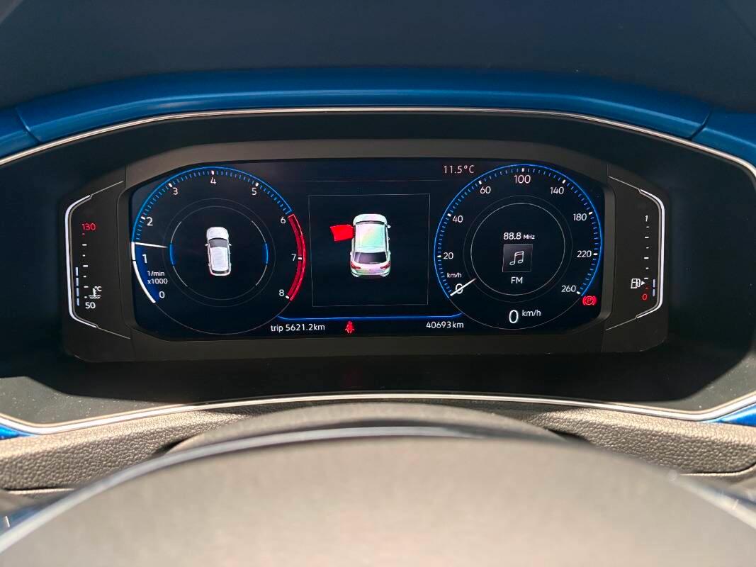 Volkswagen T-Roc 1.0 tsi Advanced