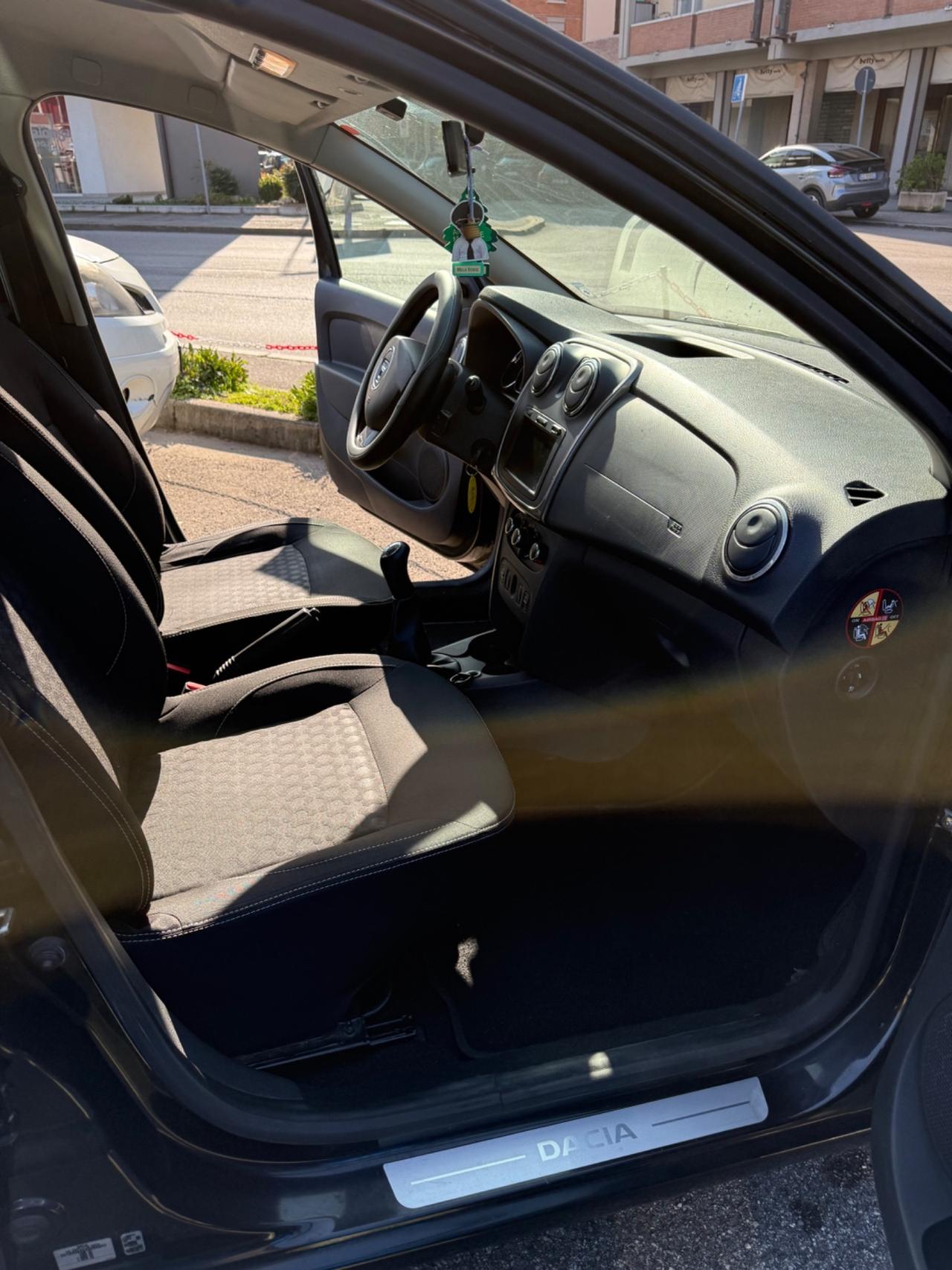 Dacia Sandero 1.5 dCi 8V 75CV Lauréate