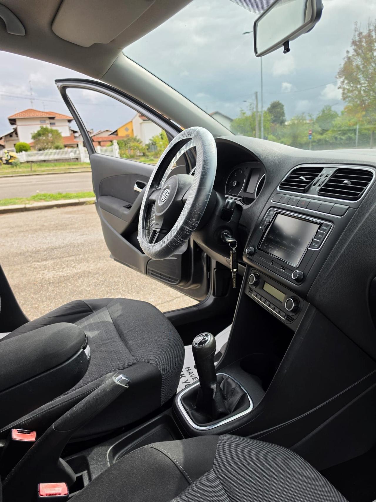 Volkswagen Polo Comfortline neopatentati