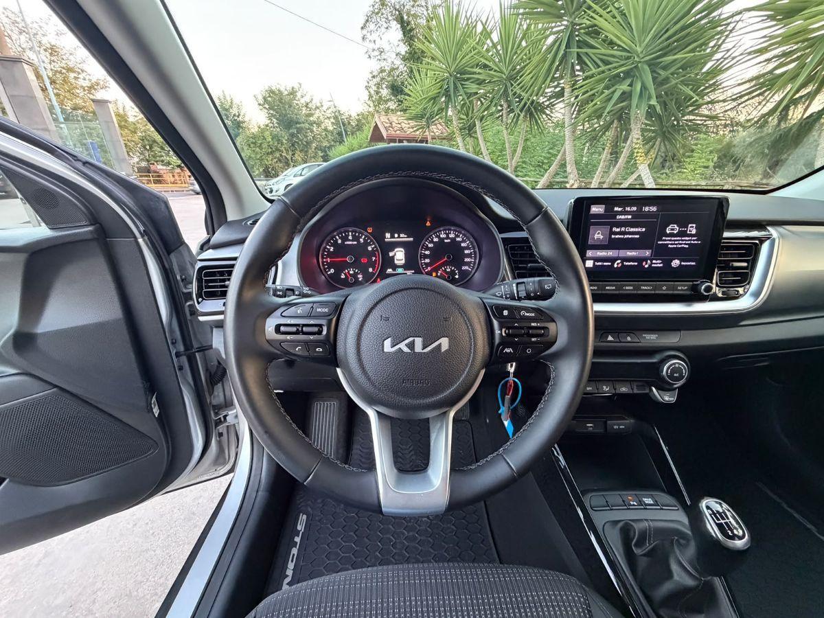 KIA - STONIC 1,0 T-GDI MHEV IMT GT LINE