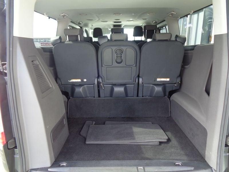 Ford Tourneo Custom 320 2.0 TDCi 185CV PL Titanium