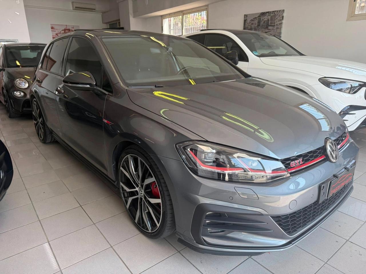 Volkswagen Golf 7.5 GTI Performance 245cv