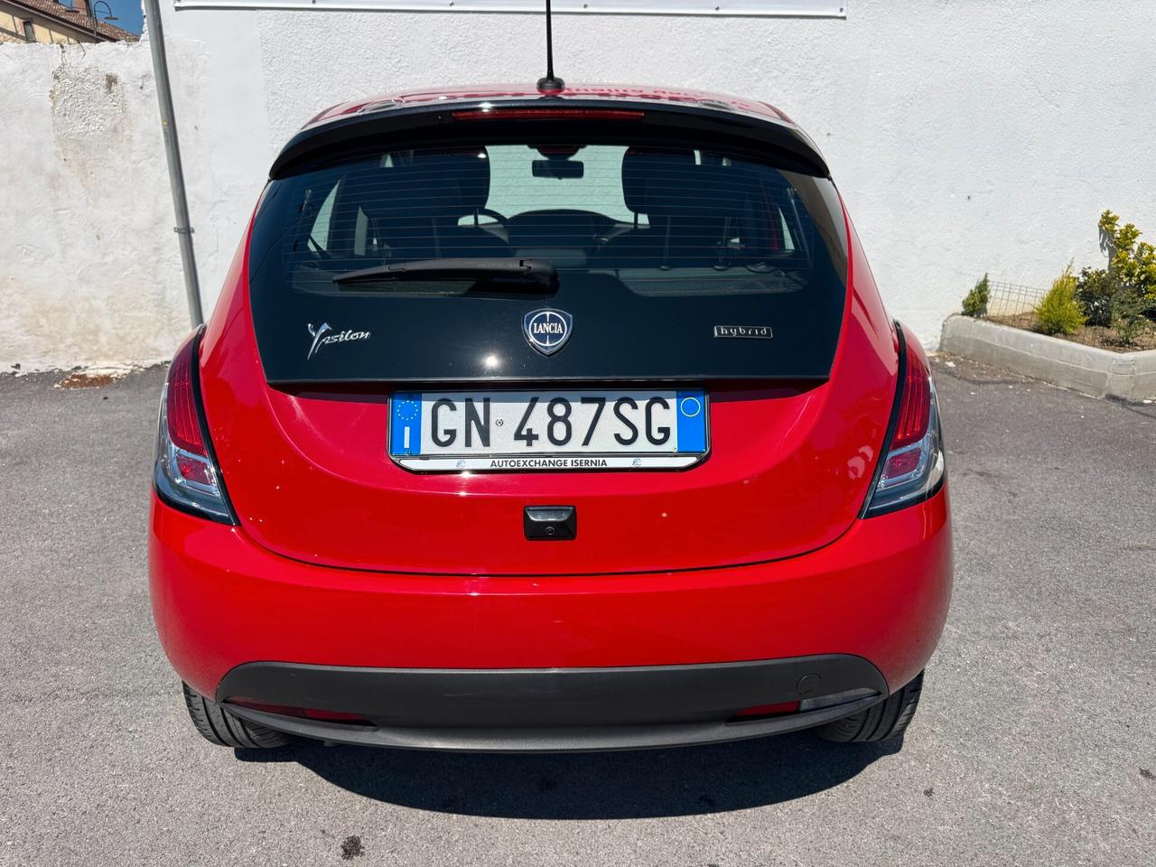 Lancia Ypsilon 1.0 FireFly 5 porte S&S Hybrid Gold