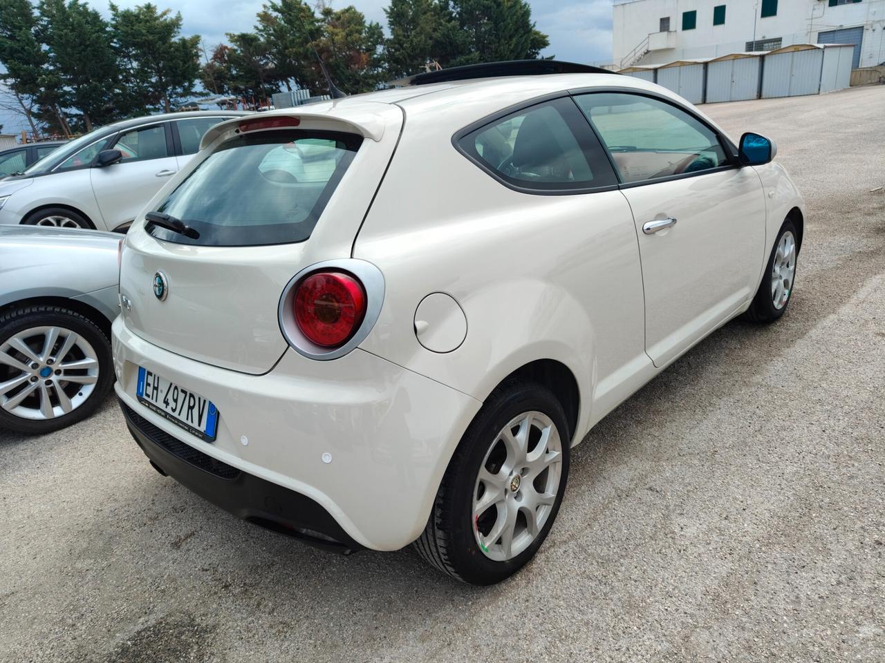 Alfa MiTo 1.3 JTDm-2 Distinctive Sport Pack MOTORE NUOVO