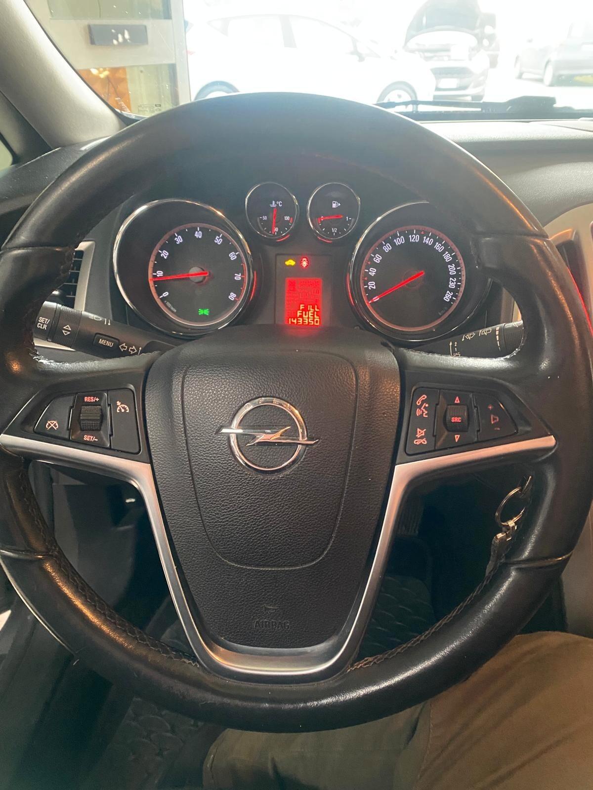 Opel Astra 1.4 Turbo 140CV Sports Tourer GPL Tech Cosmo