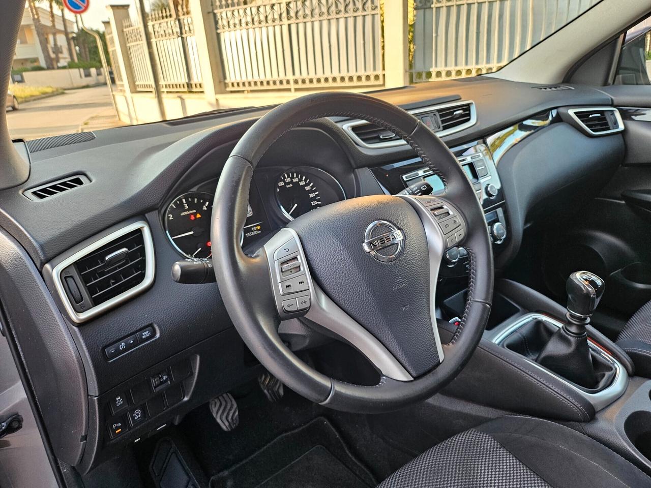 Nissan Qashqai 1.5 Turbodiesel Acenta