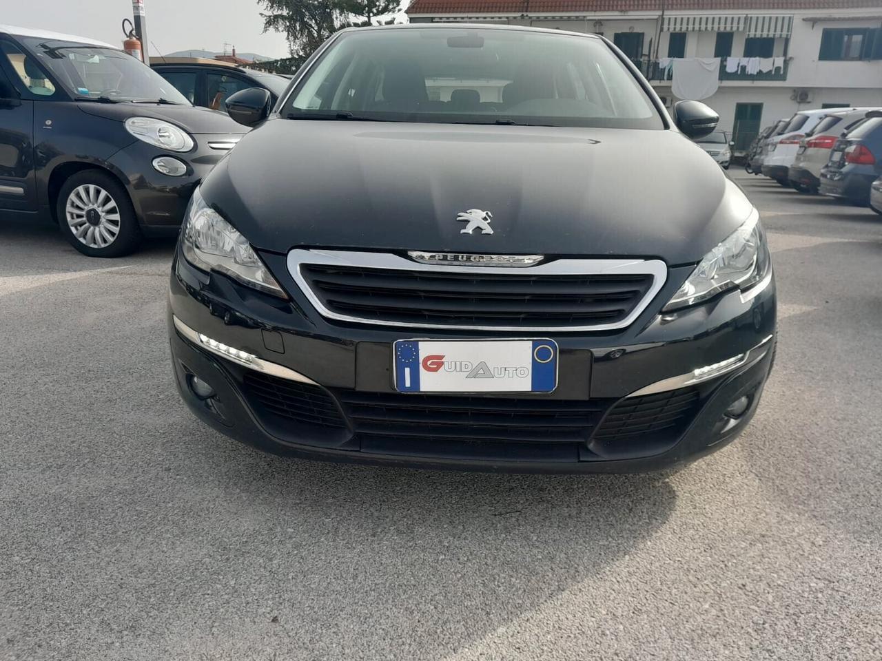 Peugeot 308 BlueHDi 120 S&S SW Allure