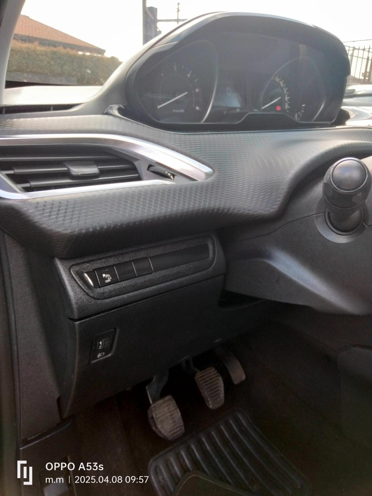 Peugeot 208 BlueHDi 75 5 porte Allure