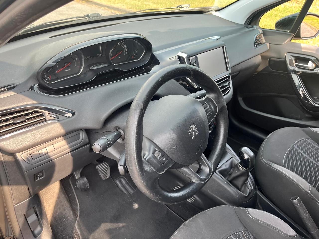 Peugeot 208 1.4 HDi 68 CV 5 porte Active