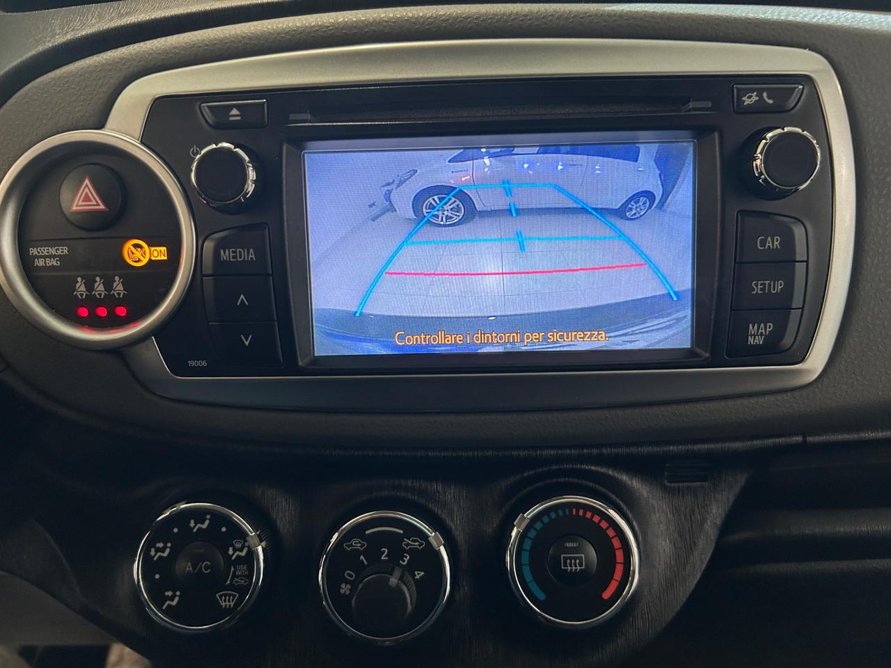 Toyota Yaris 1.0 benzina 51kw 2013