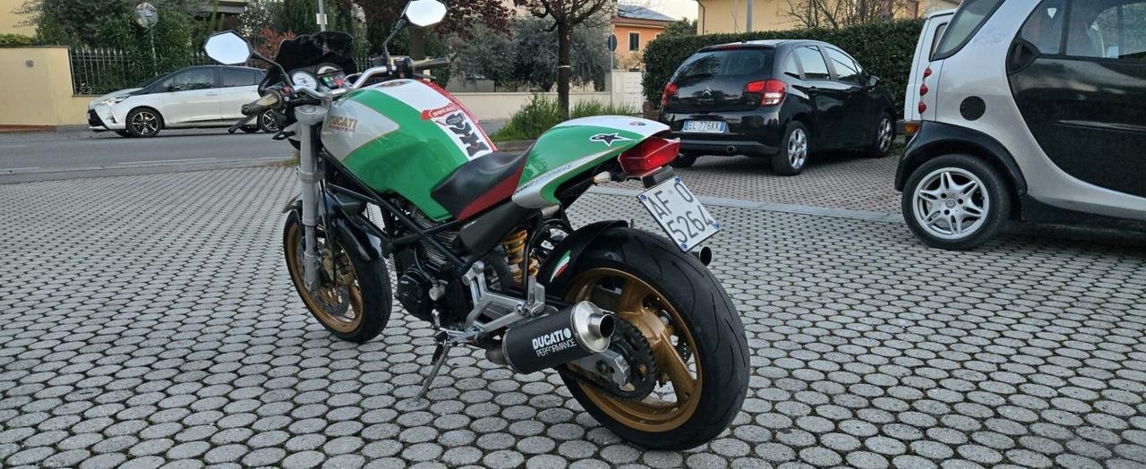 Ducati Monster 600 Allestimento 900