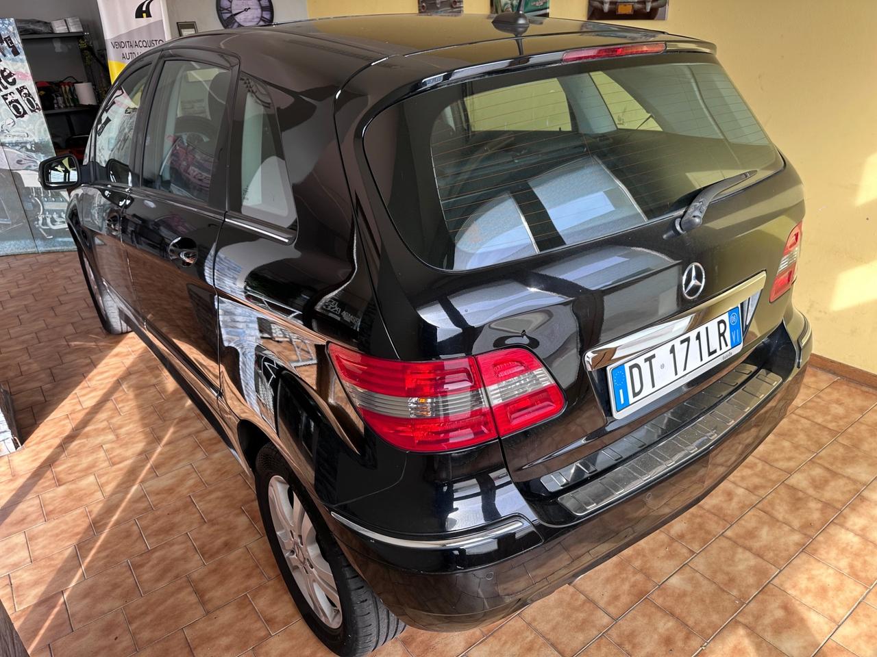 Mercedes-benz B 170 benz.+Metano