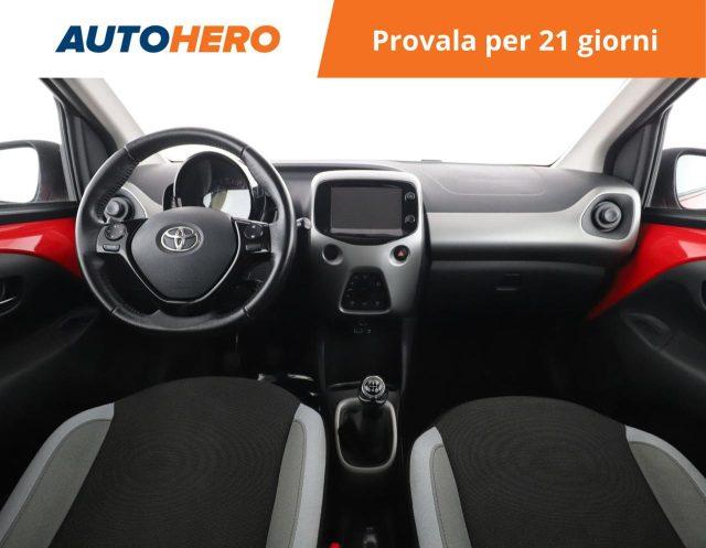 TOYOTA Aygo 1.0 VVT-i 69 CV 5 porte x-cool TSS