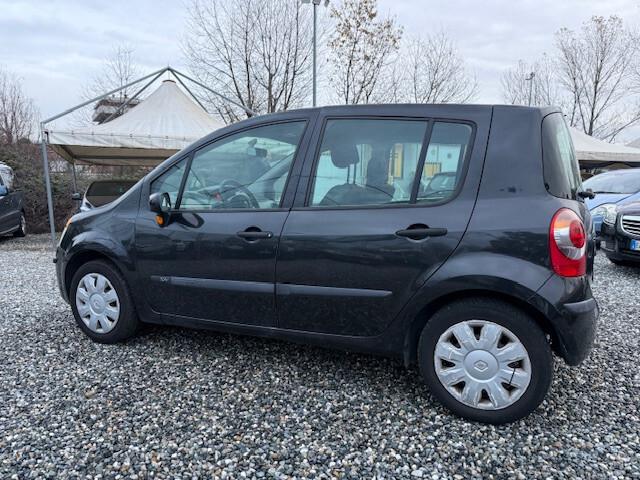 Renault Modus 1.2 16V Confort Dynamique