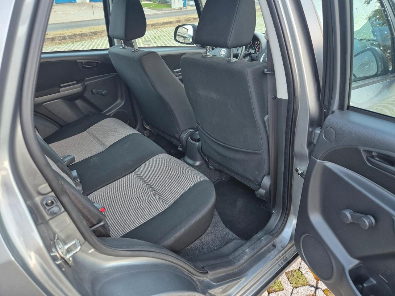 FIAT SEDICI 2.0 MJT 16V DPF 4x4 Experience