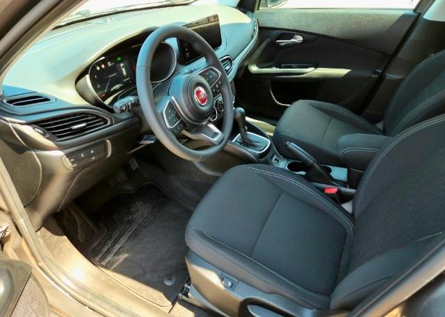 FIAT Tipo 1.5 Hybrid DCT SW Cross
