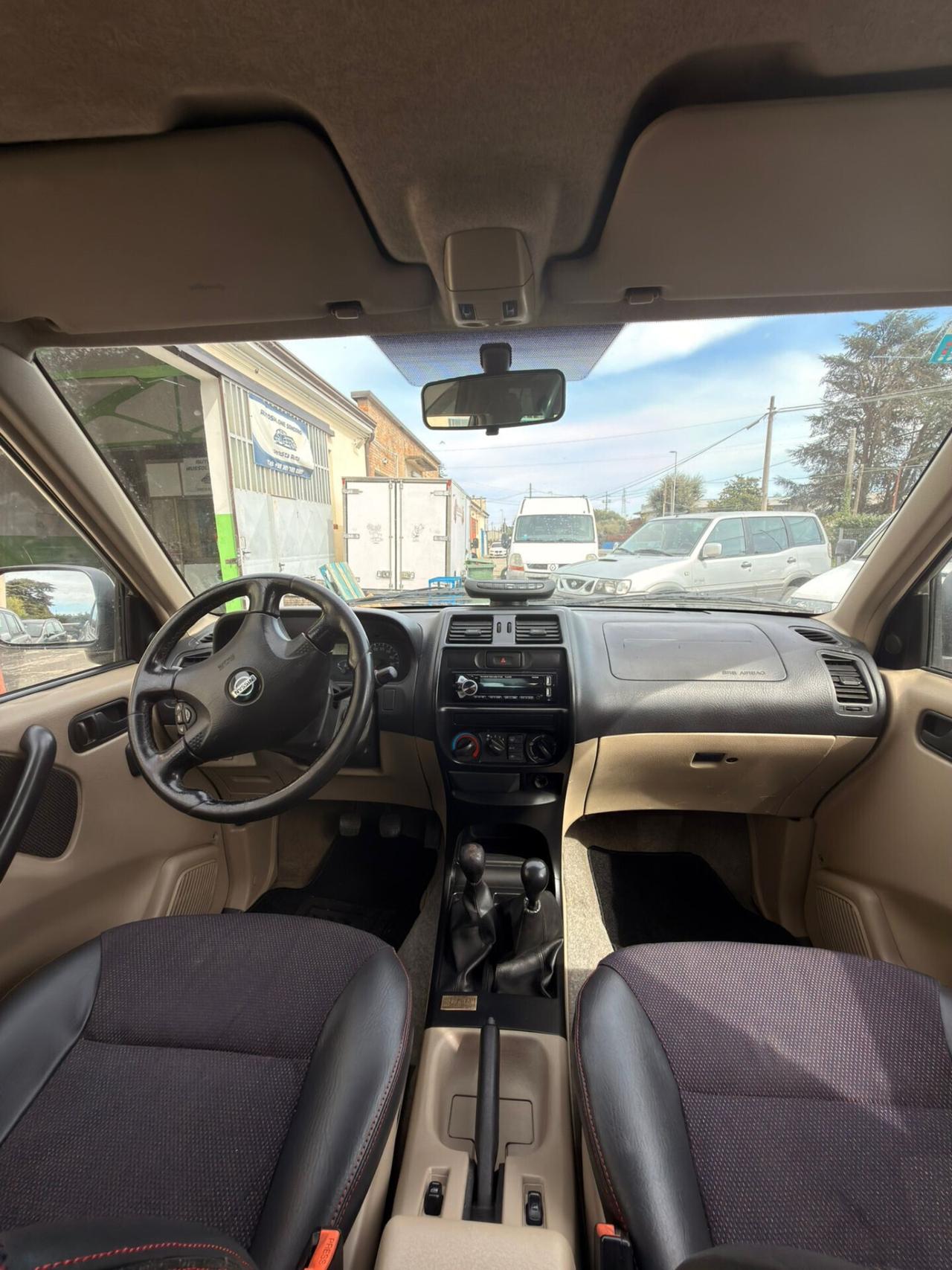 Nissan Terrano II 2.7 Tdi 5 porte Elegance +gancio traino