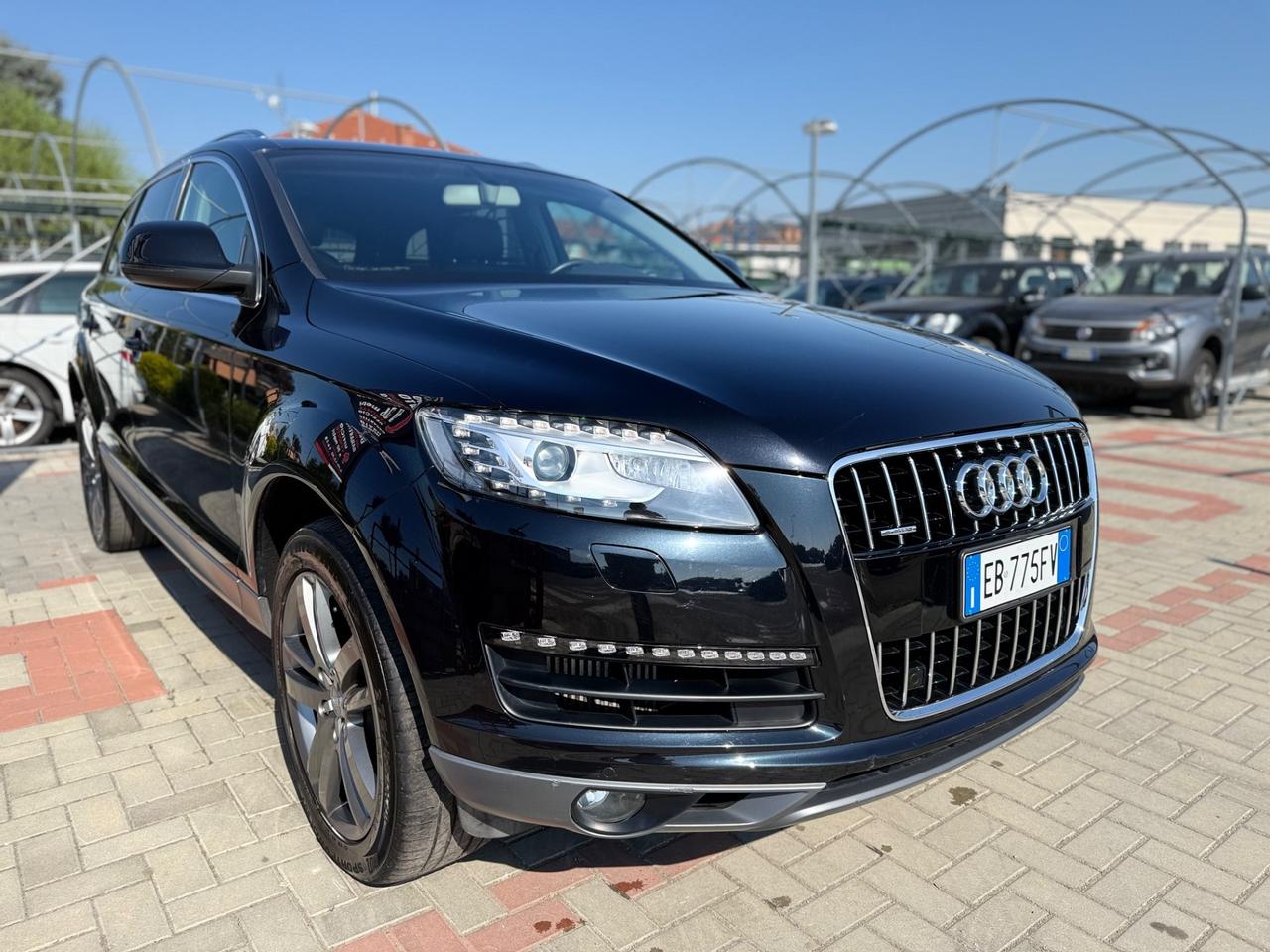 Audi Q7 3.0 TDI 240 CV diesel quattro . EURO6