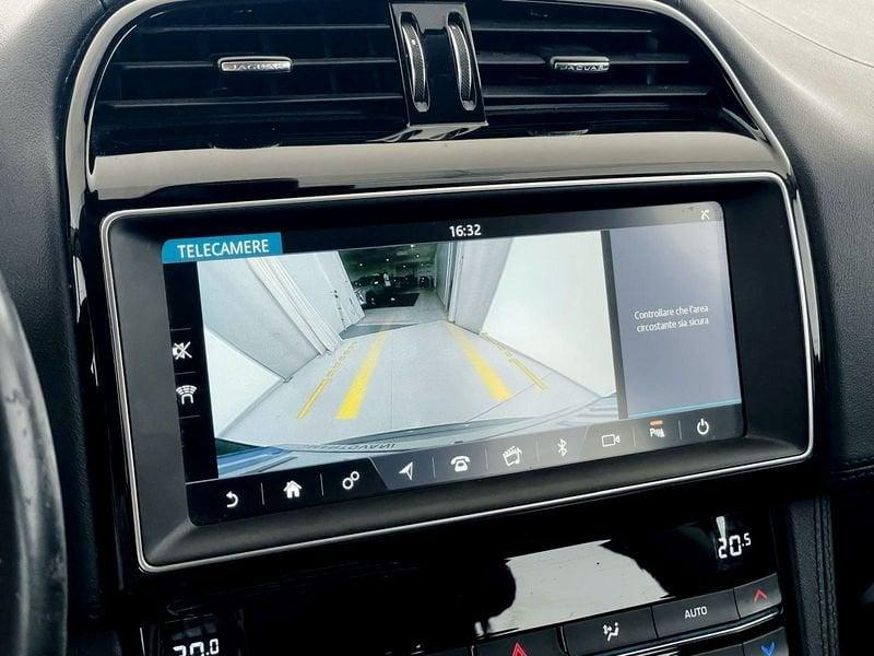 Jaguar F-Pace F-Pace 2.0 D 180 CV AWD aut. Prestige