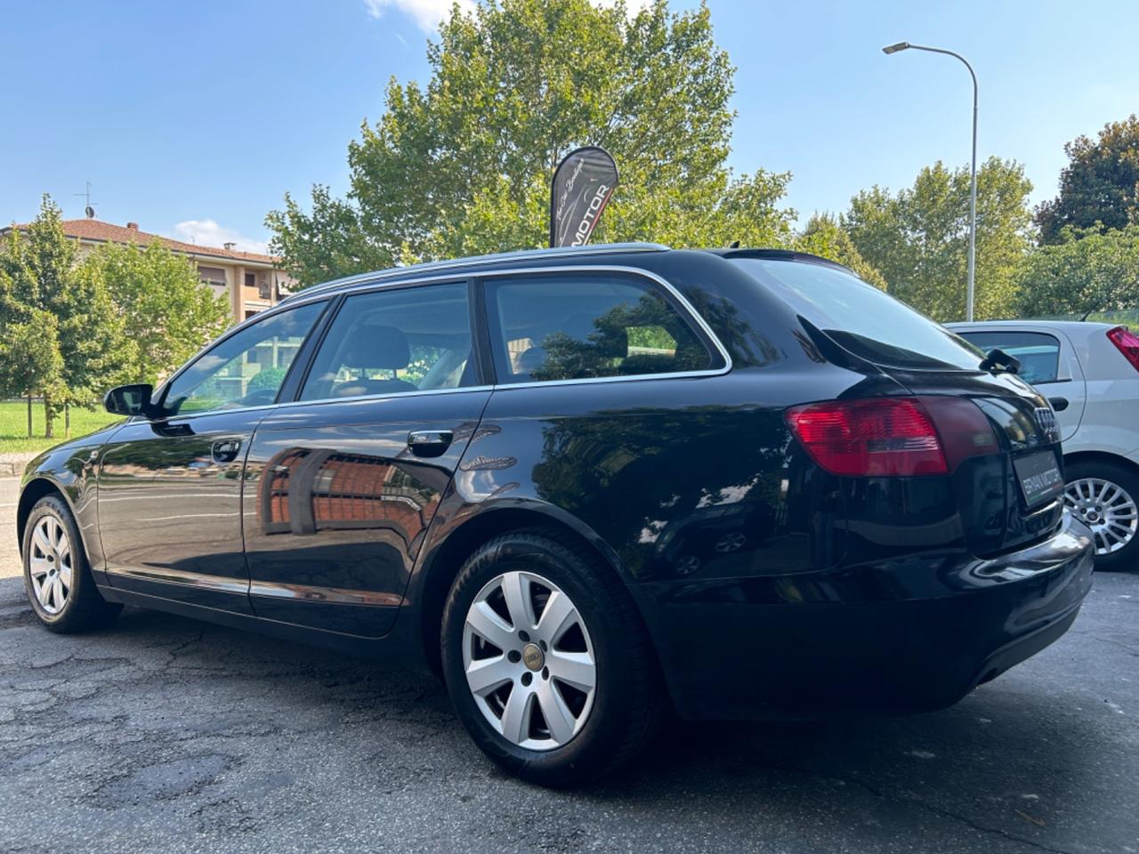 Audi A6 Avant 2.7 V6 TDI quattro tiptronic