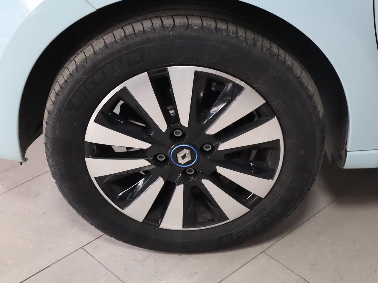 Renault Twingo Intens R80 #9729