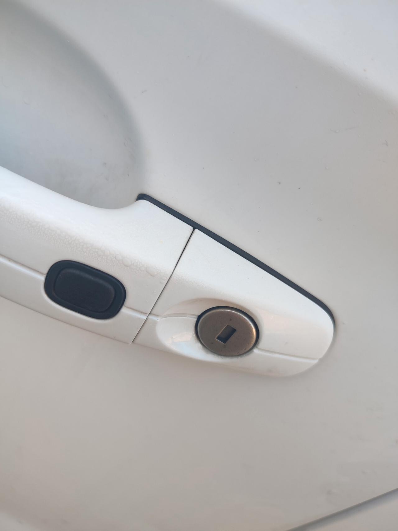 FORD KUGA 4WD DIESEL AUTOMATICA TETTO PANORAMICO FULL