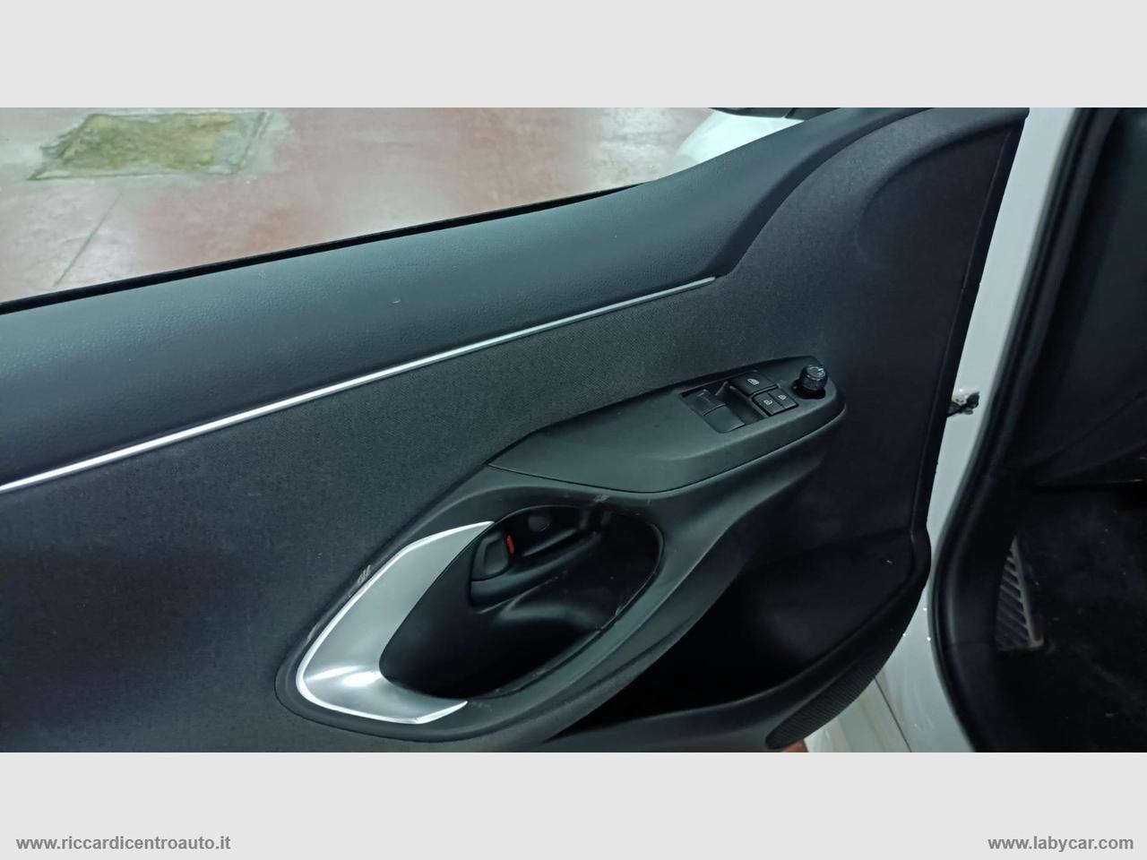 TOYOTA Yaris 1.5 Hybrid 5p. Business