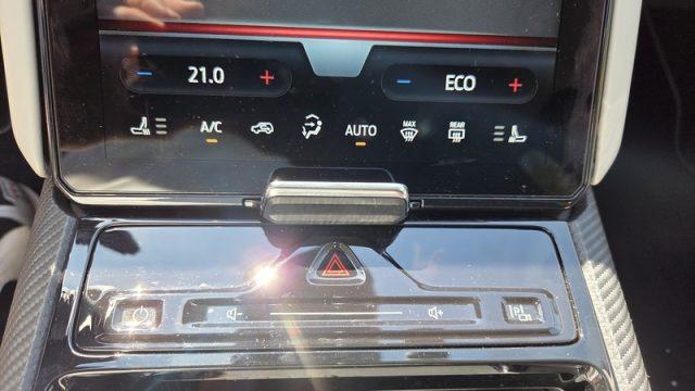 FORD Explorer -E Extended Range Explorer Premium 286 CV PERMUTE