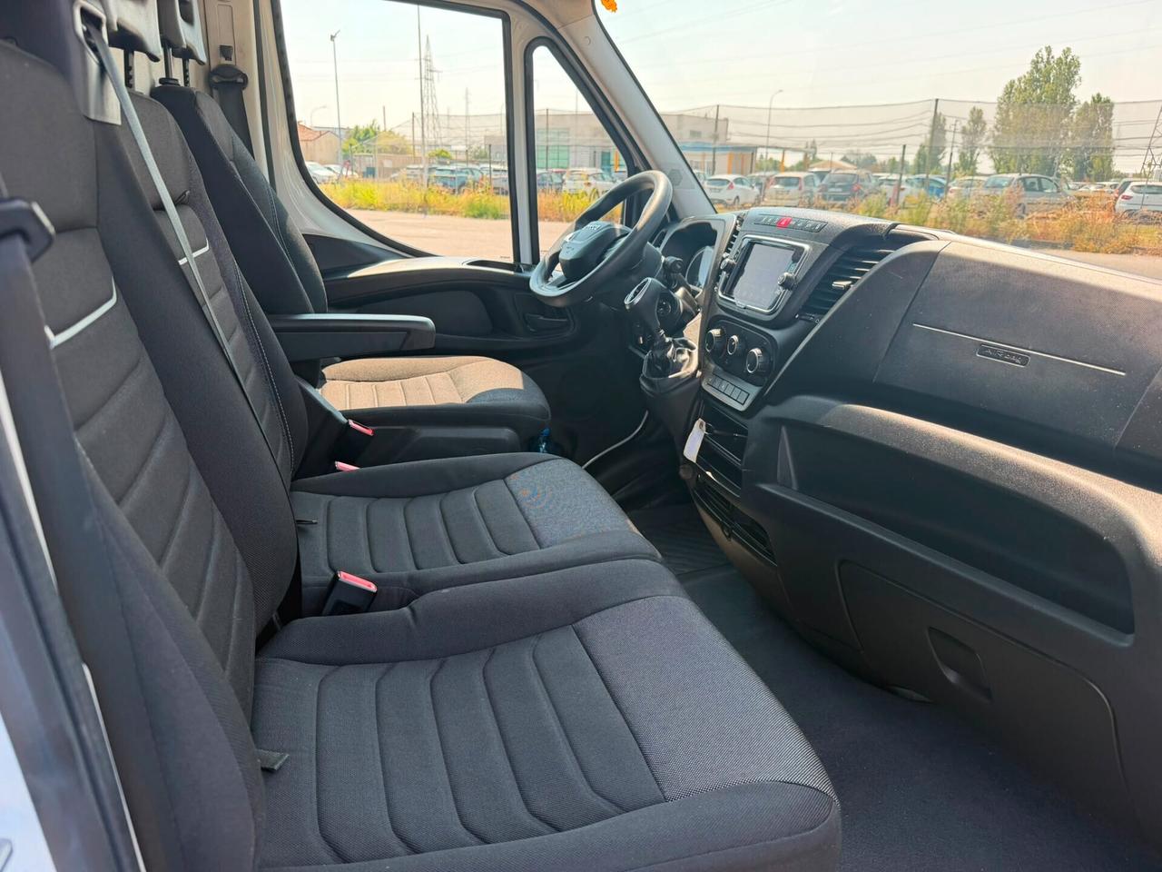 Iveco daily 3.0 metano 2022 tetto alto