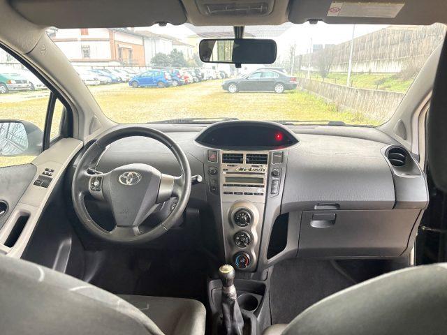 TOYOTA Yaris 1.0 5 porte OK NEIèATENTATI BòUETHOOT