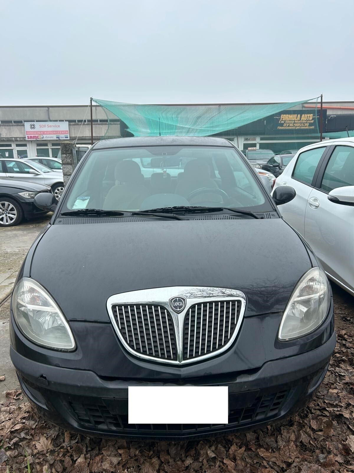 Lancia Ypsilon 1.3 Multijet 16V Platino ok neo patentati