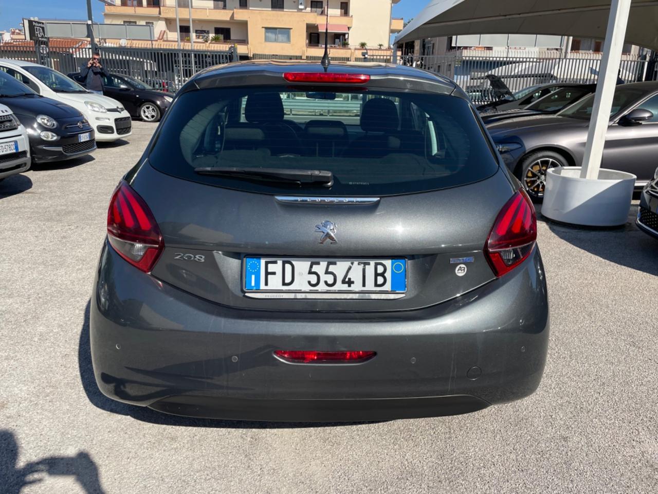 Peugeot 208 BlueHDi 75 5 porte Allure