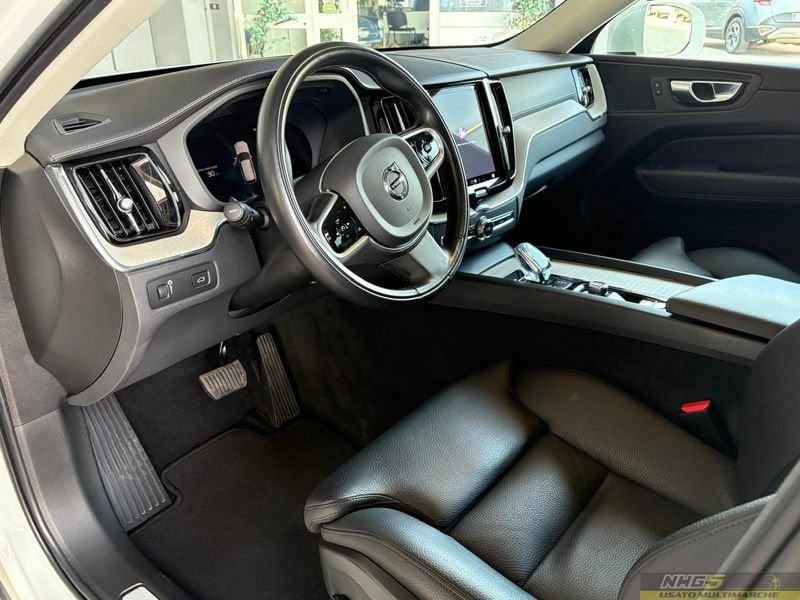 Volvo XC60 B4 (d) automatico Plus Bright