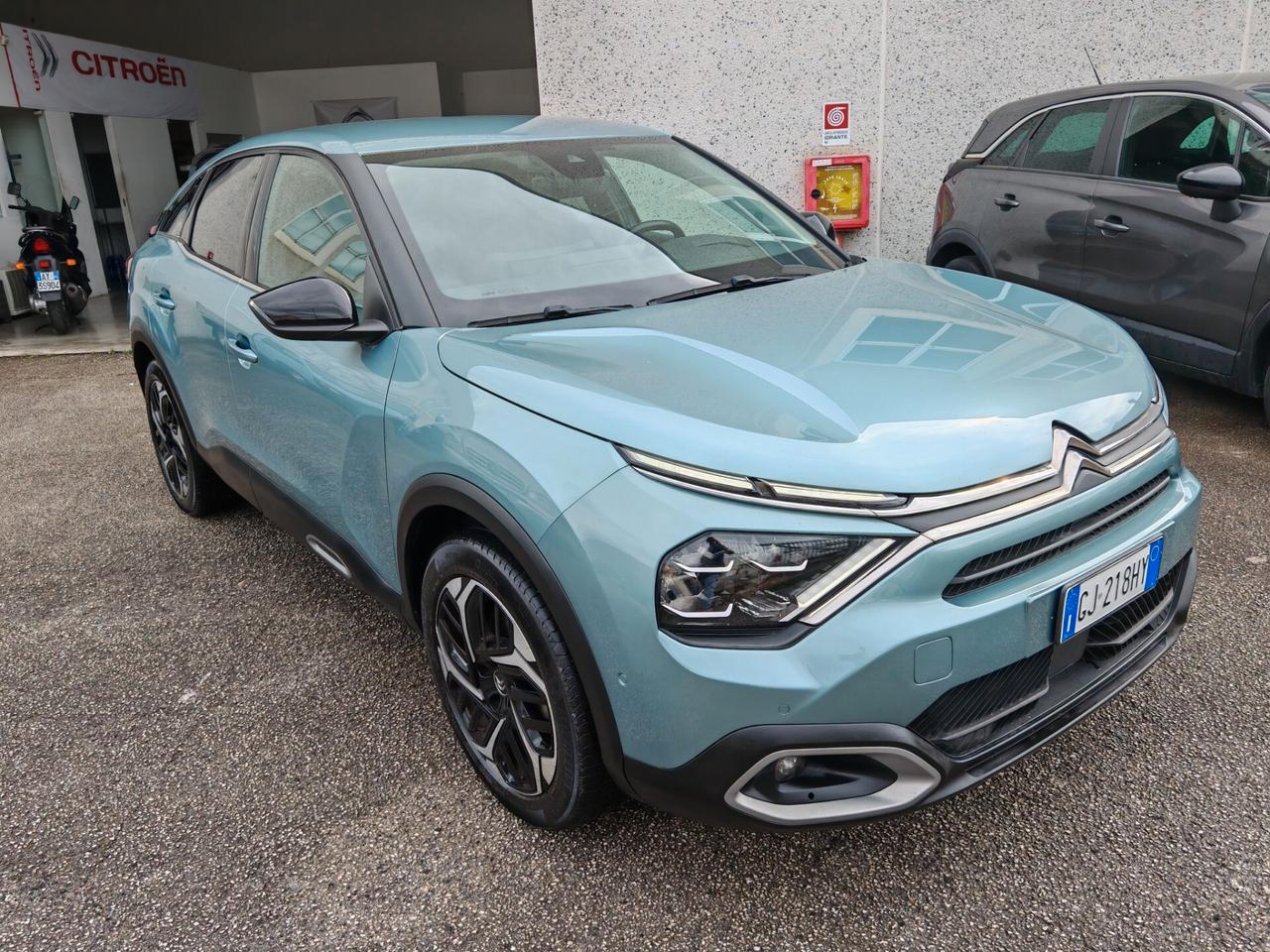 Citroen C4 PureTech 130 S&S EAT8 Shine