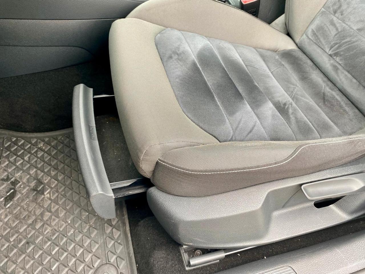 Volkswagen Golf 1.6 TDI 110 CV DSG Highline Business