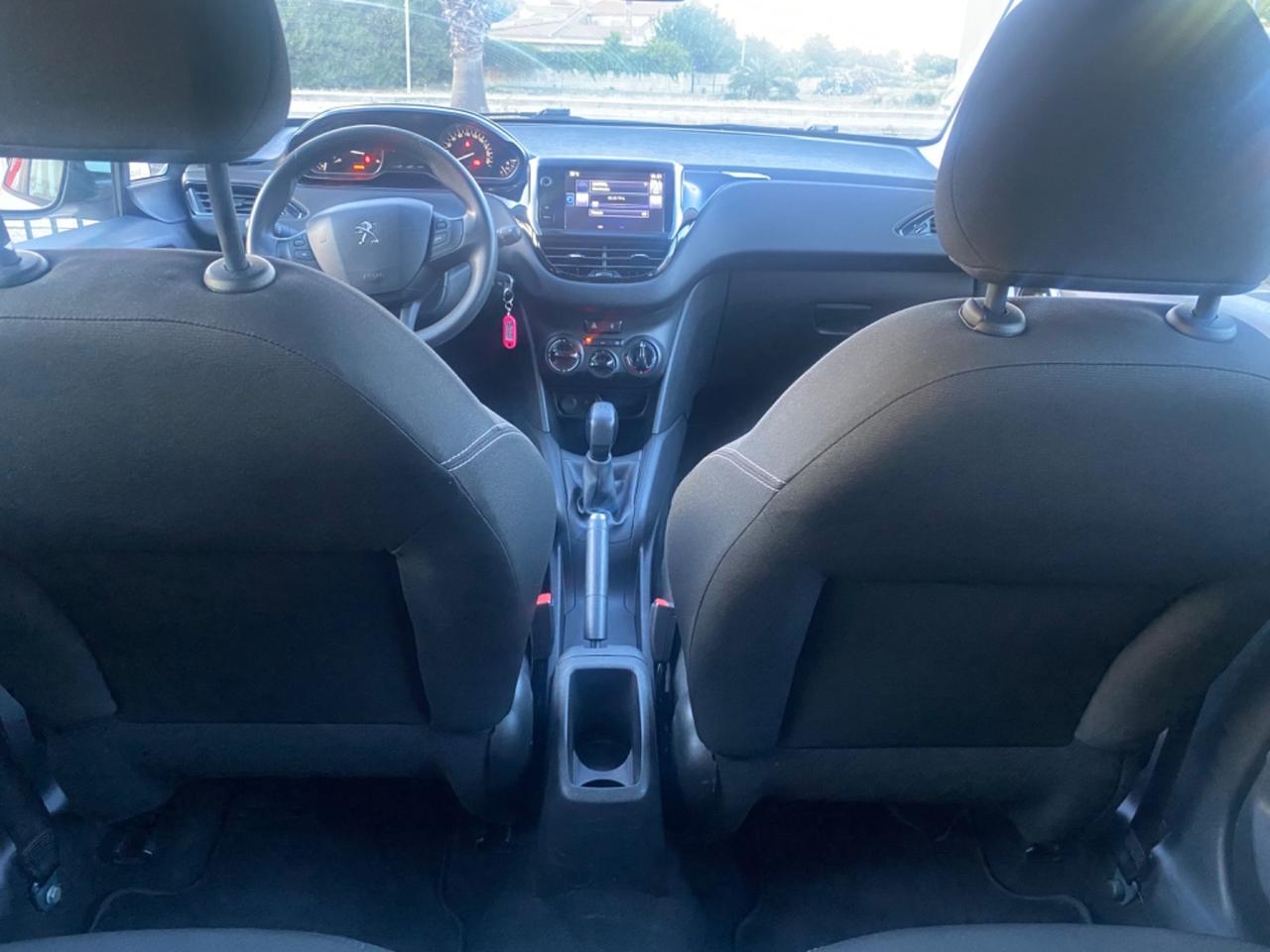 Peugeot 208 1.4 HDi 68 CV 5 porte Active
