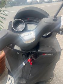 Piaggio MP3 300 hpe Sport