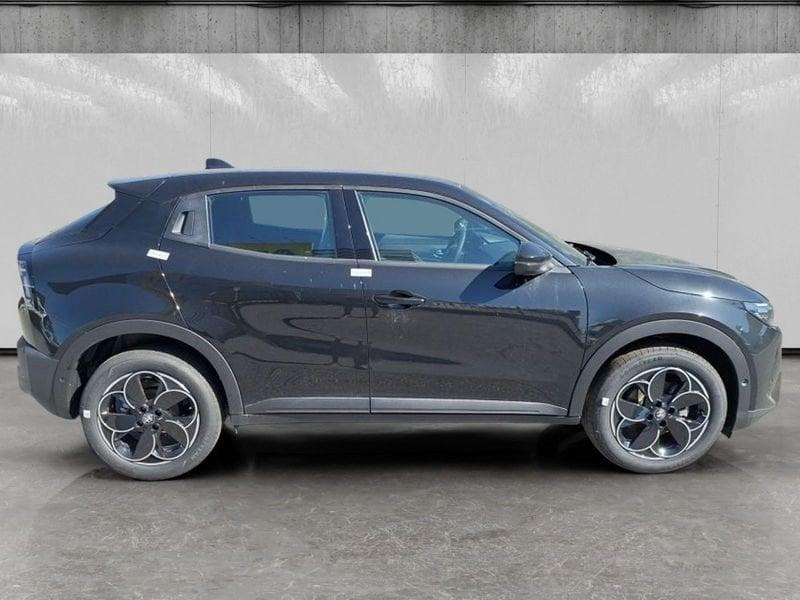 Alfa Romeo Junior 1.2 ibrida 145cv edct6