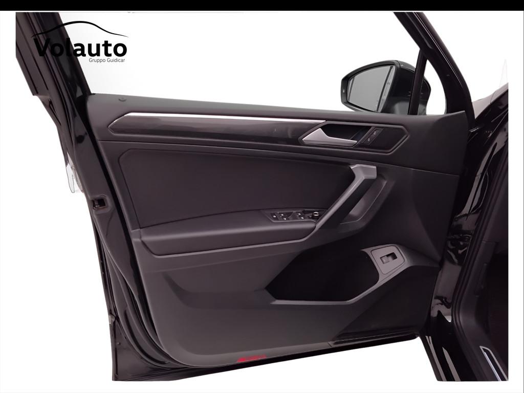 VOLKSWAGEN Tiguan II 2016 Allspace - Tiguan Allspace 2.0 tdi Advanced R